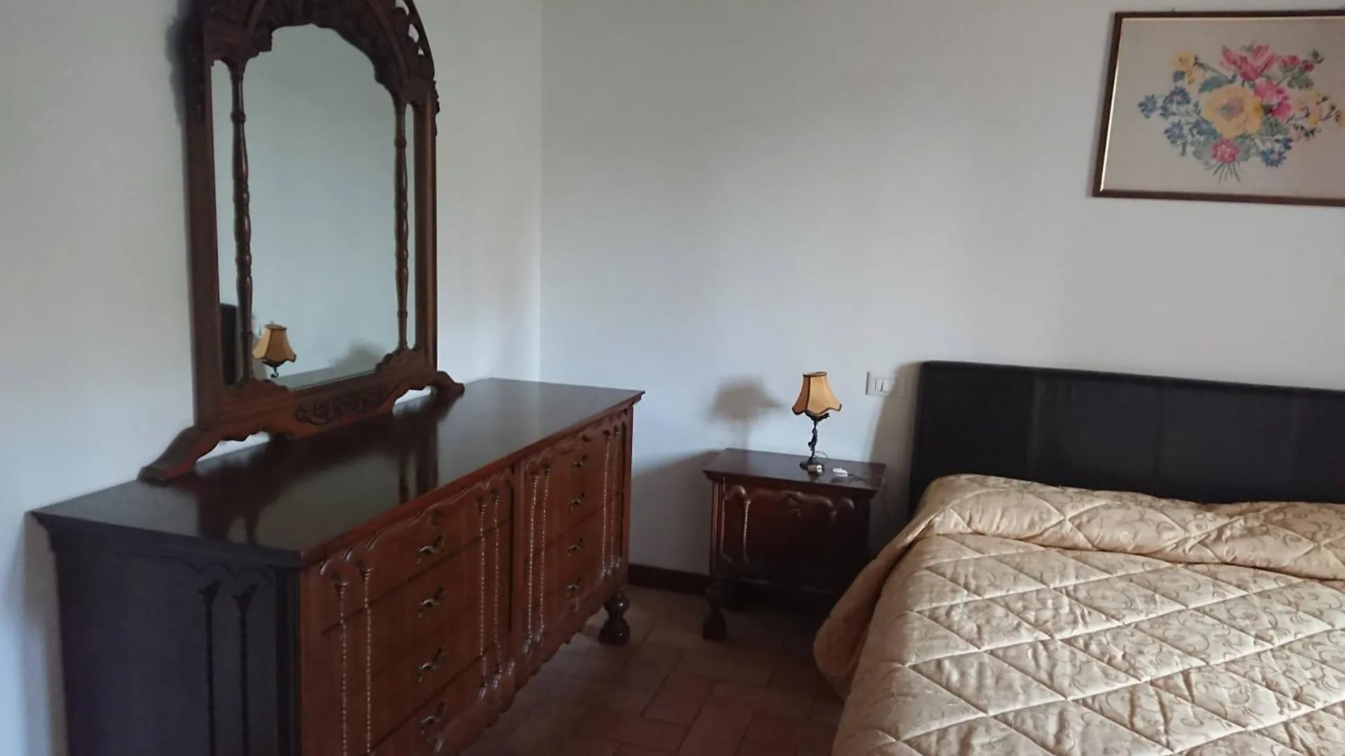 Da Francesca Apartment Poggibonsi Italy